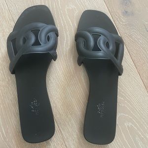 Hermes Sandals Authentic Aloha Rubber Slides Size 39 Comes With Original Box